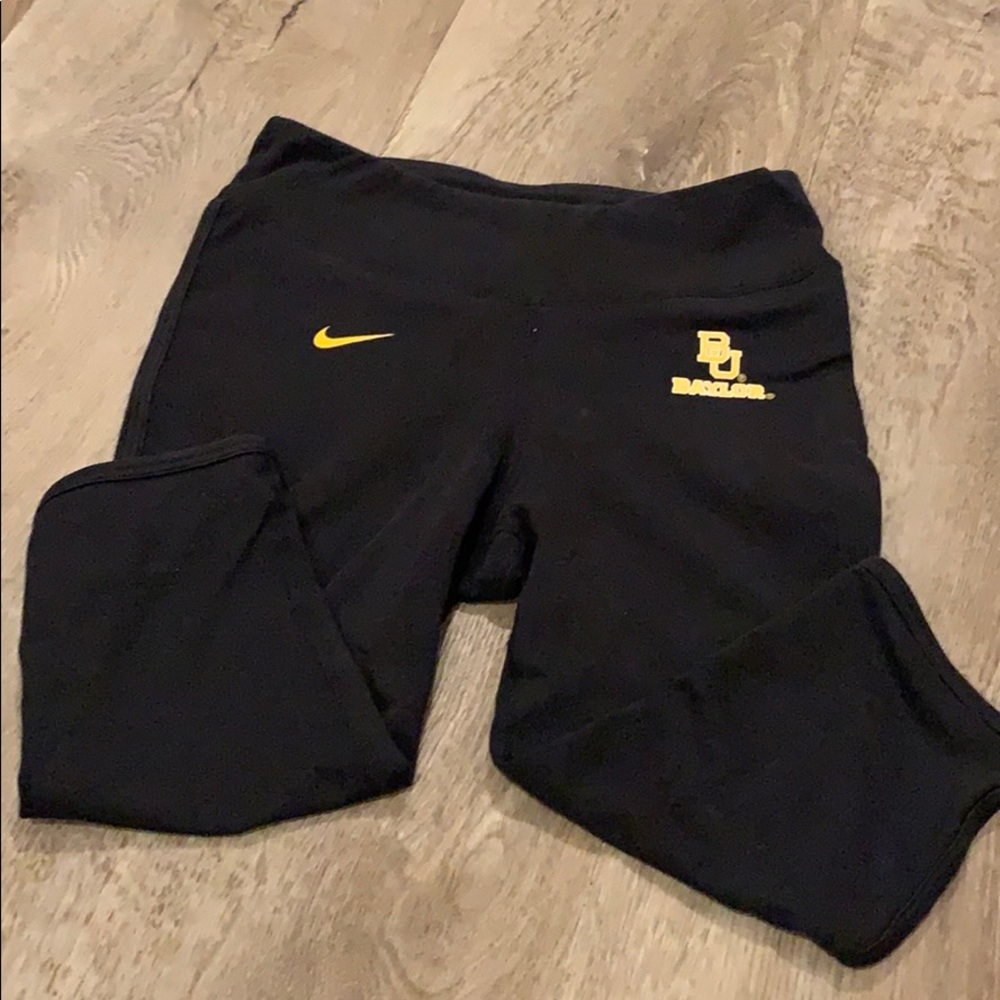 Black Nike Baylor Leggings!!